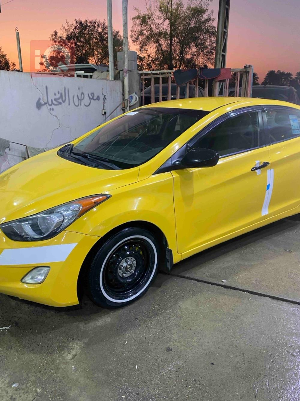 هیوندای ئەلەنترا